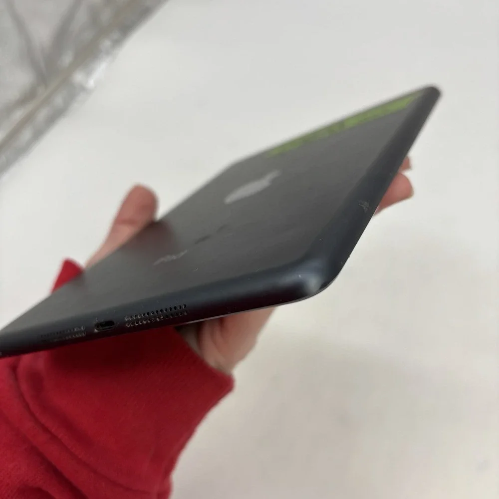 Apple iPad Mini 1st Generation A1432 Wi-Fi 7.9